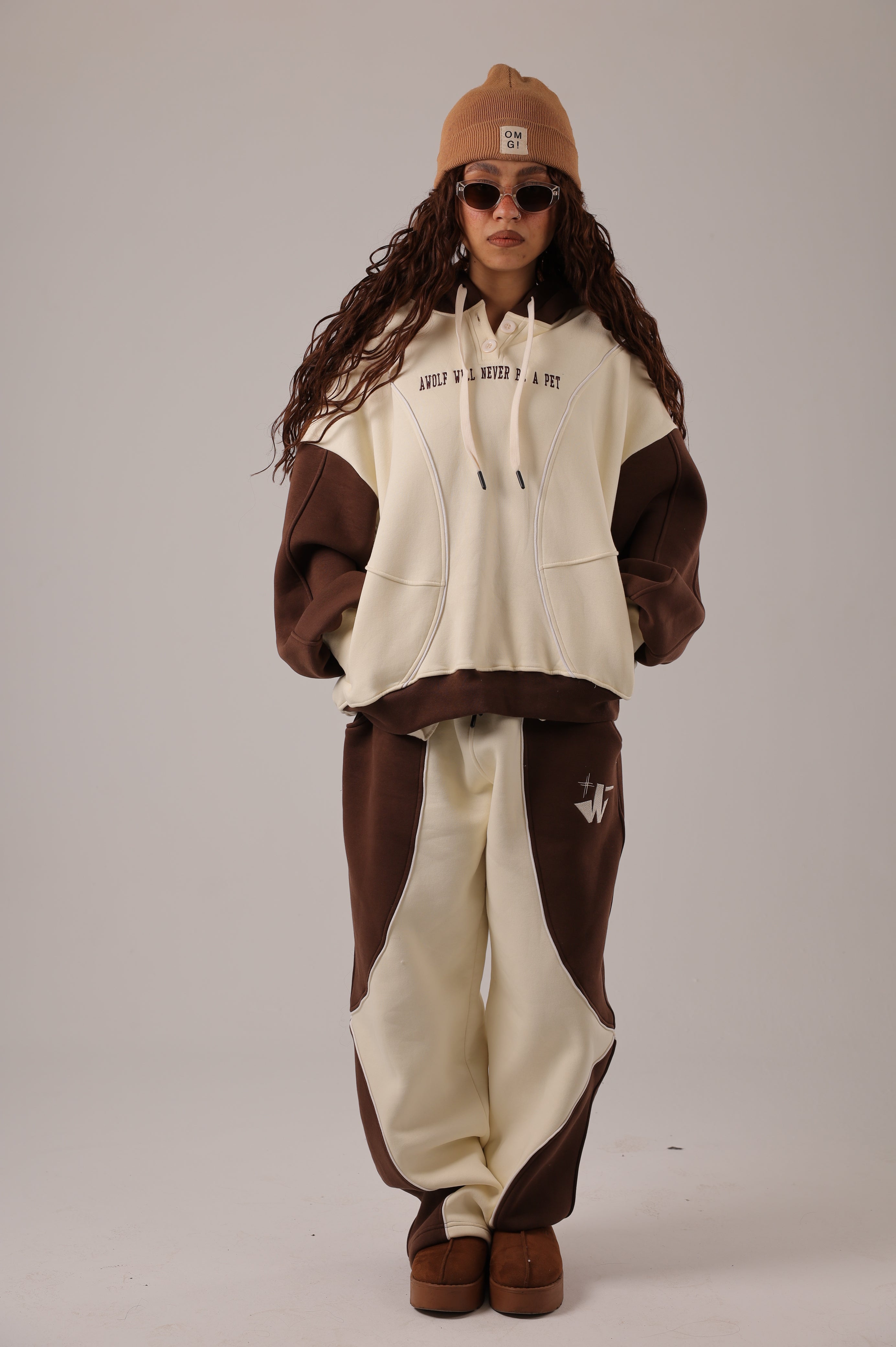 Wolves Limited Edition Set – Cream x Brown